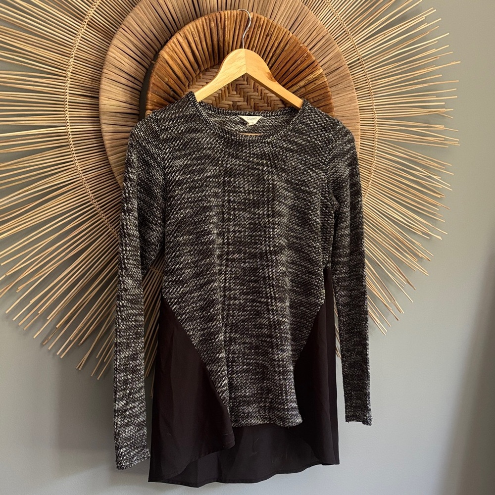 Lucky Brand sweater size small